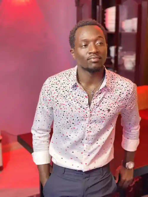 photo de profil de Ladislas Luanda