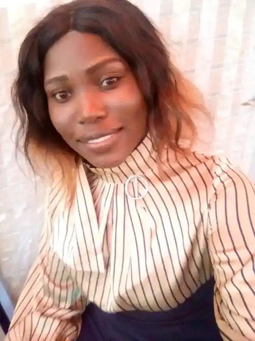 photo de profil de Suzanne ODHARU