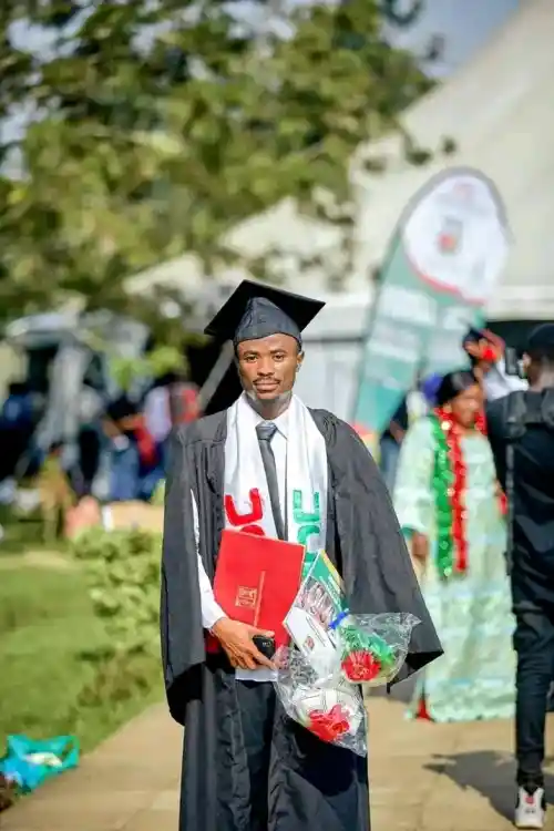 photo de profil de Kakule Mwendambali