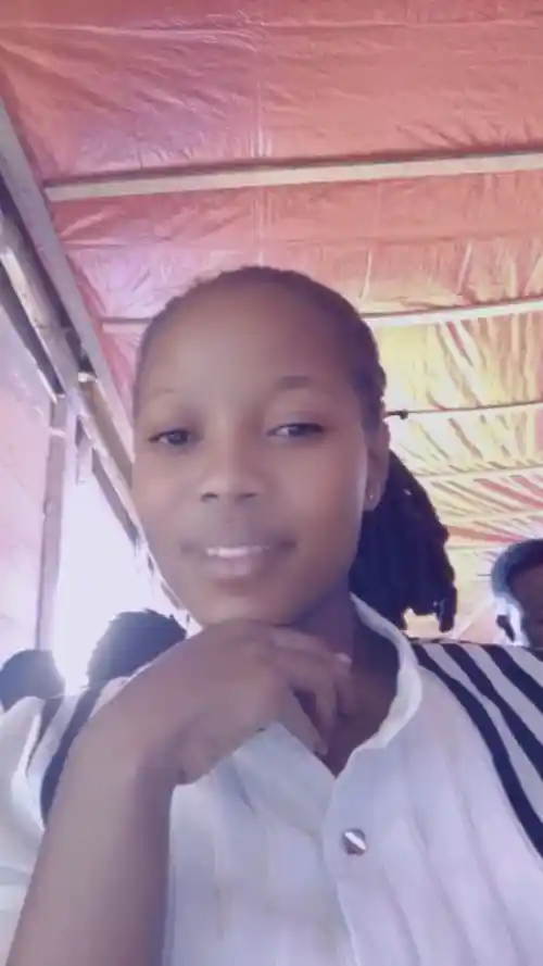 photo de profil de rizikimerdysokosmerdy@gmail.com