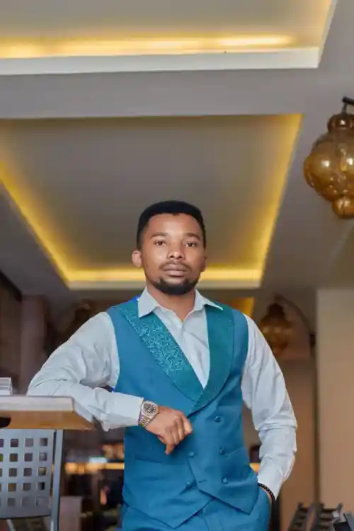 photo de profil de AKILIMALI BISIMWA Benjamin