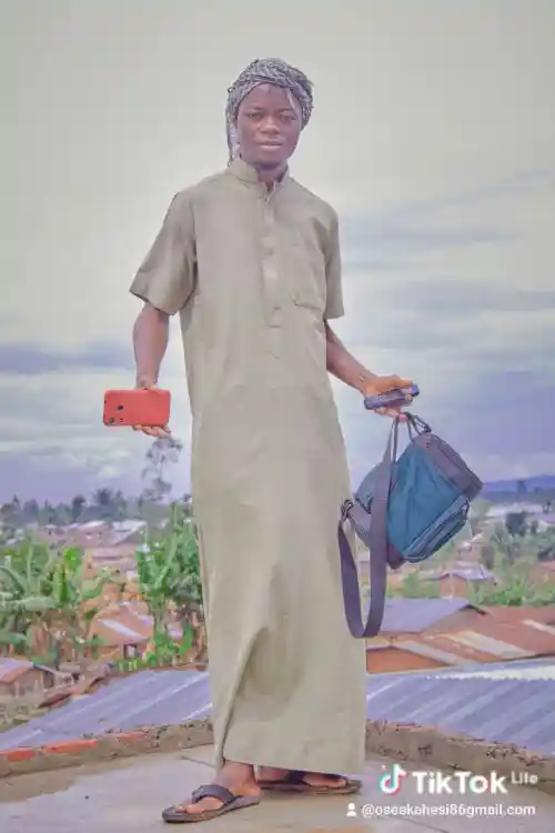 photo de profil de OSEE KAHESI