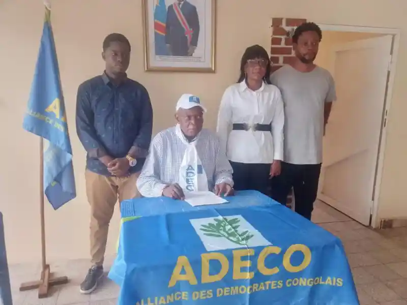 Image L'ADECO appelle à réviser la Constitution, arguant qu'elle ne correspond plus aux réalités du pays. Cette proposition soulève des questions essentielles sur la représentation des voix citoyennes et l'impact des changements juridiques sur notre quotidien. Les opinions divergent : certains voient cela comme une opportunité de renouveau démocratique, tandis que d'autres craignent des dérives ou des manipulations politiques. Quels seraient les bénéfices d'une telle réforme pour la société congolaise ? Qu’en pensez-vous ?