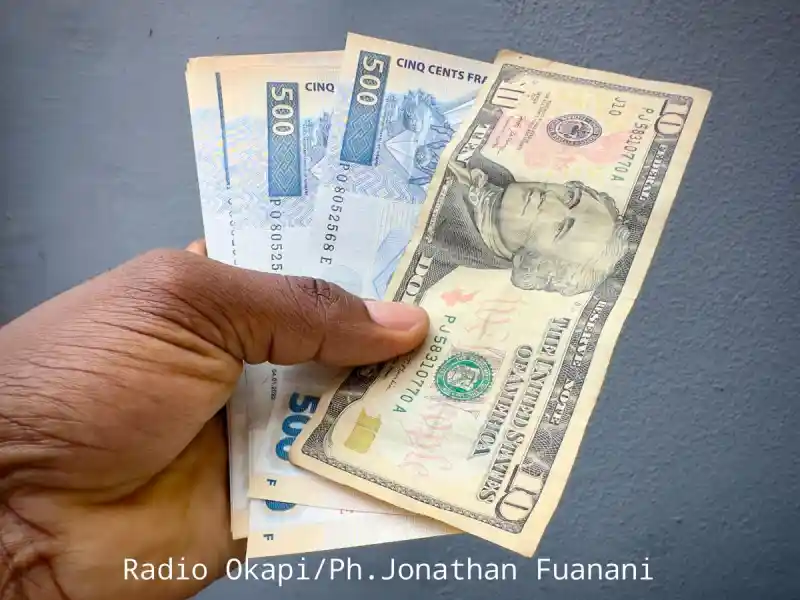 Image Le gouvernement congolais a engagé près de 19 milliards de dollars pour la paie des agents publics entre 2021 et 2025, un chiffre qui interpelle. Alors que ces dépenses dépassent les budgets prévus, cela soulève des questions sur la transparence et l’efficacité de notre gestion financière. Quelle est l'impact sur les services publics essentiels et sur la confiance des citoyens envers leurs institutions ? Une analyse citoyenne appelle à un audit urgent, mais comment garantir que les résultats seront effectivement pris en compte ? Qu’en pensez-vous ?